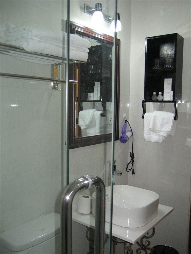 Rumduol Grand Hotel Phnom Penh Exterior foto